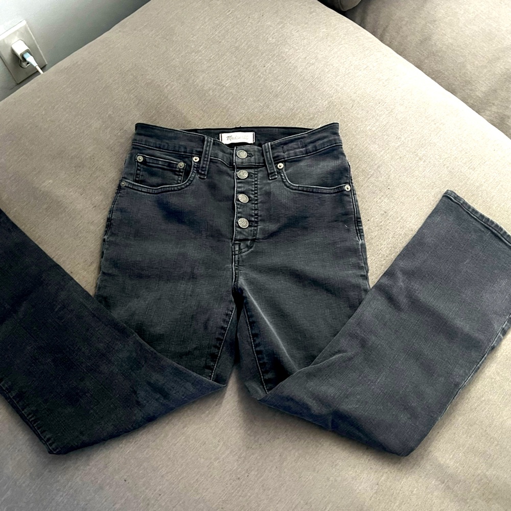Madewell cropped bootleg black jeans